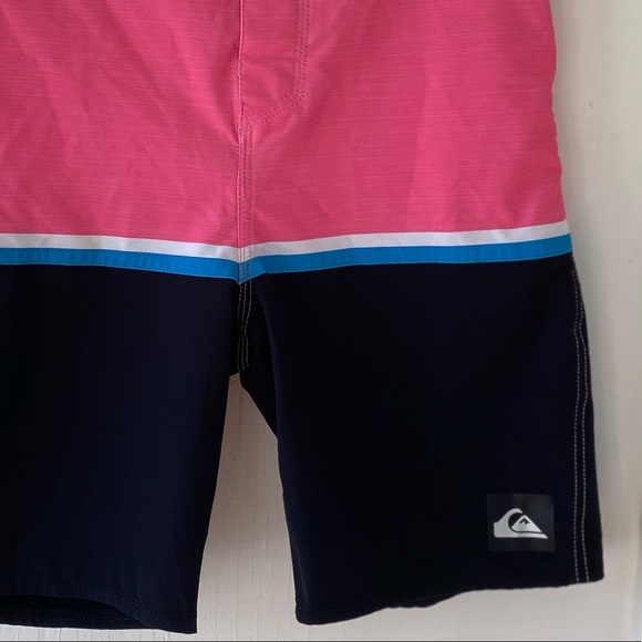 Quiksilver Highline Board Shorts - Picture 5 of 9